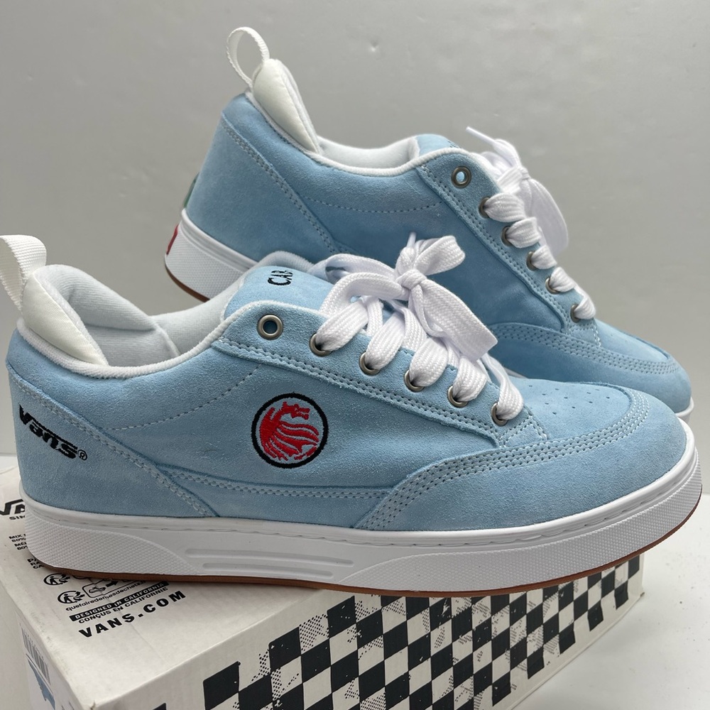 Vans Men’s Skate Cab 4
Baby Blue
VN000D3J689 Sneakers - Picture 7 of 16